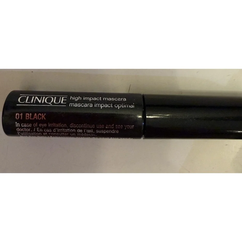 Clinique High Impact Small Mascara 01 Black .14 OZ